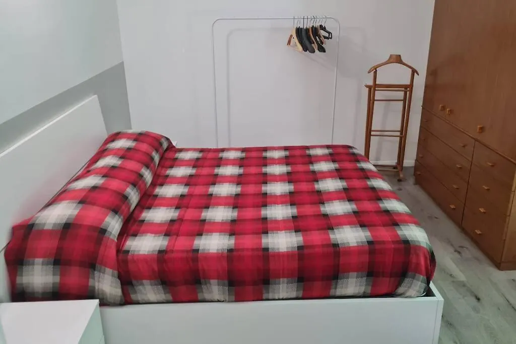 Apartment Appartamento All'Isola Con Terrazzo Milan